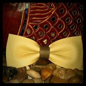 Handmade genuine leather bow tie